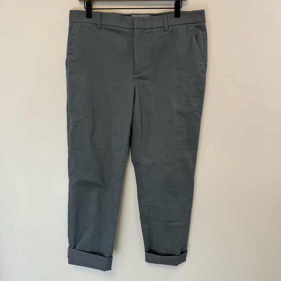 EVERLANE Men's Gray/green performance Chino Pants - Picture 8 of 9